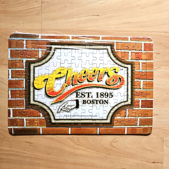 NWOT Puzzle Cheers Boston Souvenir - Picture 1 of 2